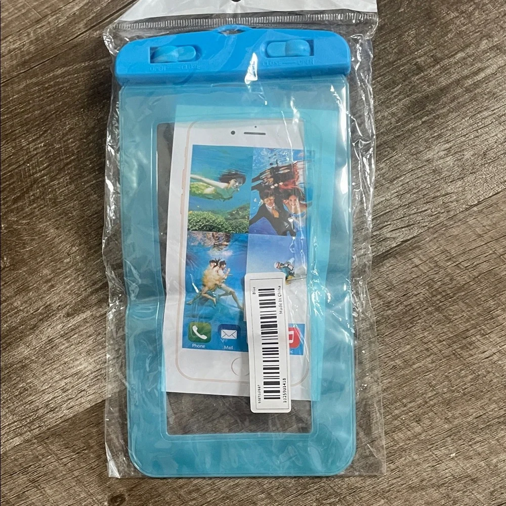 Waterproof Phone Pouch - Blue